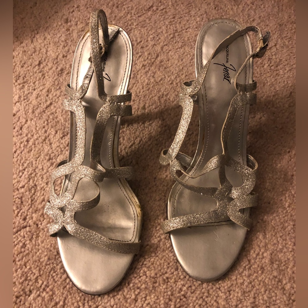 Jacqueline Ferrar heels!